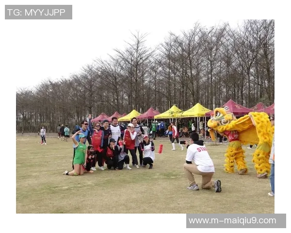 武汉飞盘队在运动马拉松大满贯中的团队协作表现精彩点评